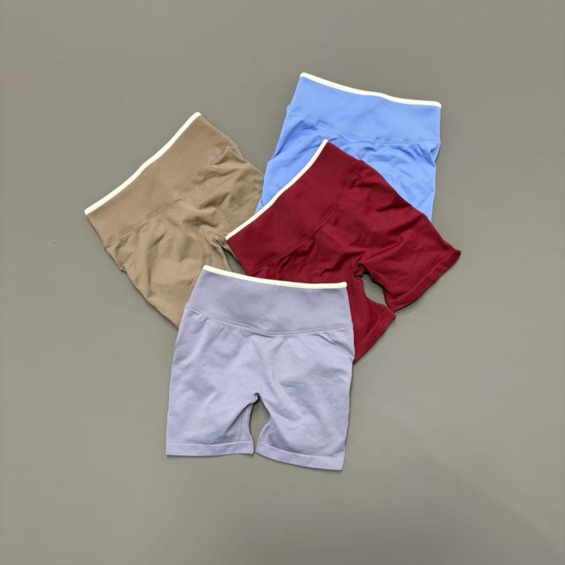 Ignite Sculp Scrun Gym Shorts  - Ignite Yoga Fitness recensie en prijs