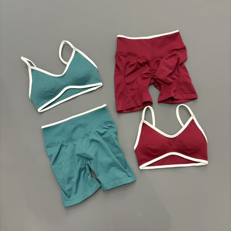 2-delige sportset Ignite Sculp - Ignite Yoga Fitness recensie en prijs