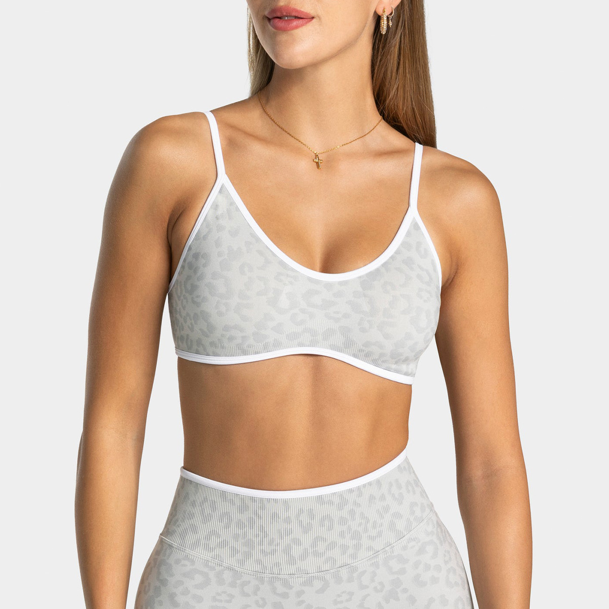 Logo Dames sportvest met mooie - Yoga Fitness Logo Design recensie en prijs